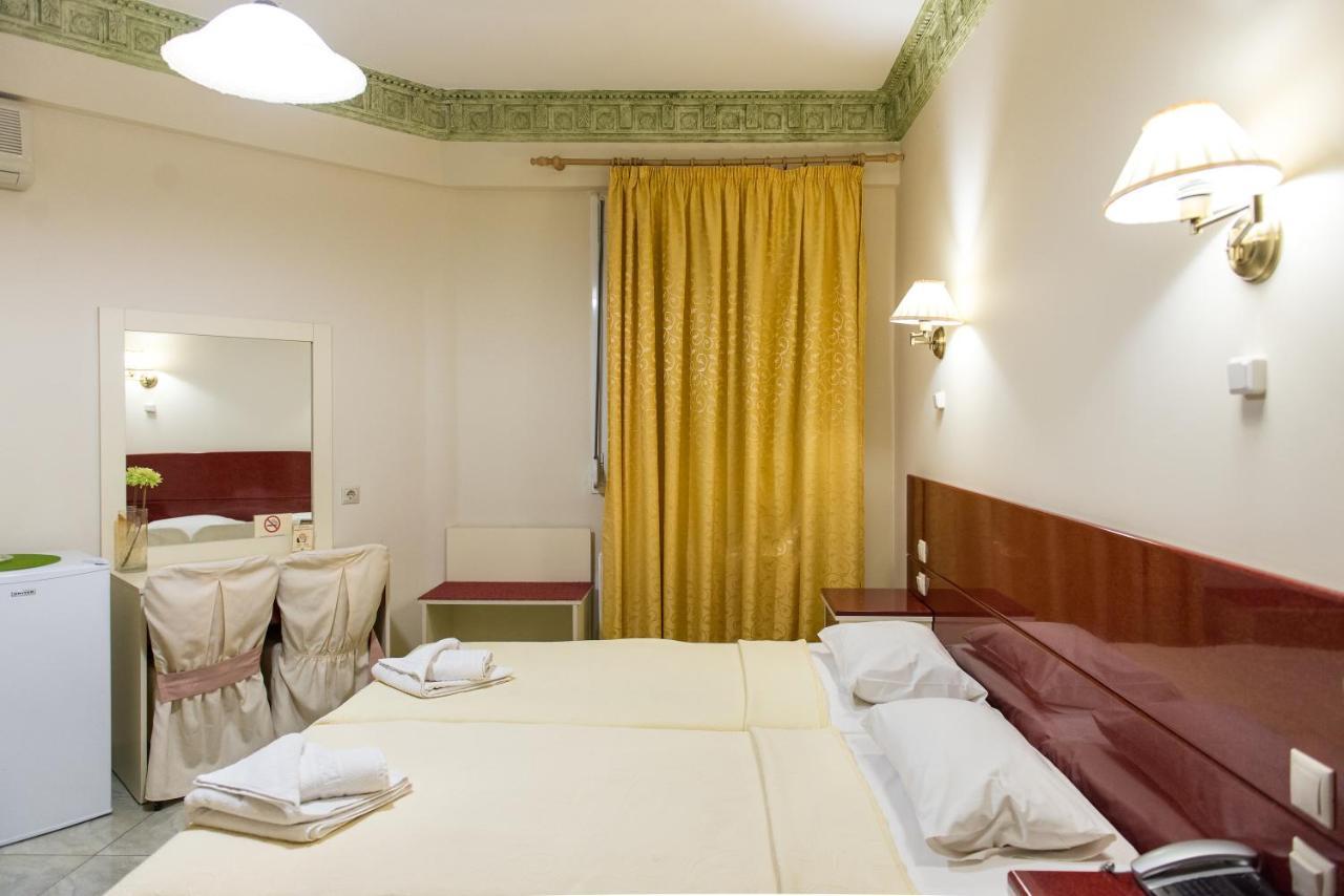 Hotel Aigli Farsala Exterior photo